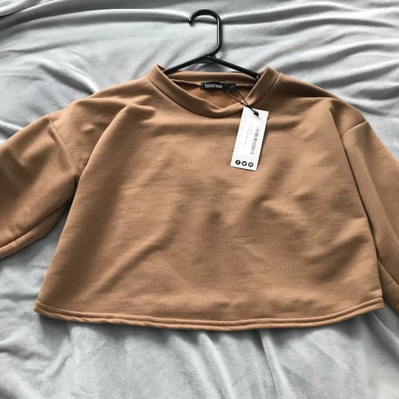 Cropped Sweater - Picture 2 of 2